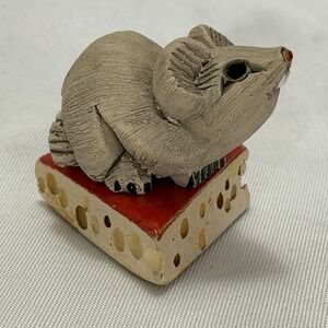 Artesania Rinconada Uruguay Mouse On Cheese Figurine #73 Retired Animal Pottery